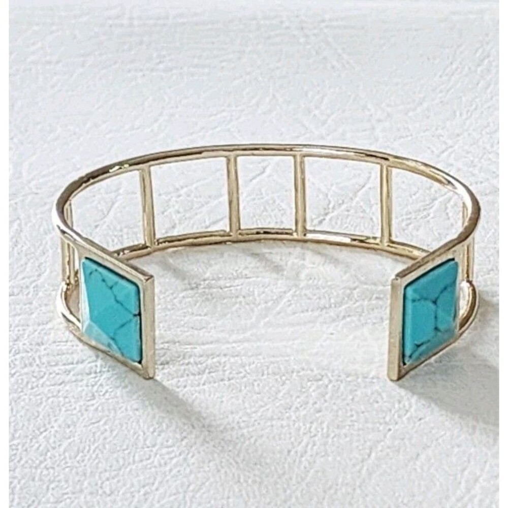 Vera Bradley Goldtone CASUAL GLAM Faux Turquoise Stone Split Cuff Bracelet